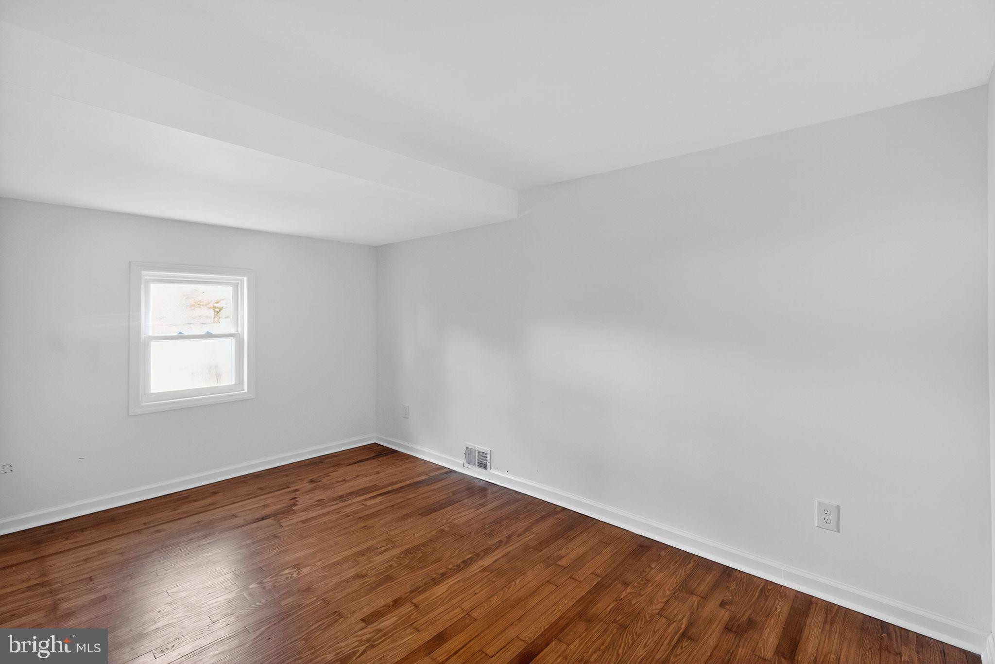 58 Belvidere Avenue Lambertville, NJ 08530 - Photo 26 of 32