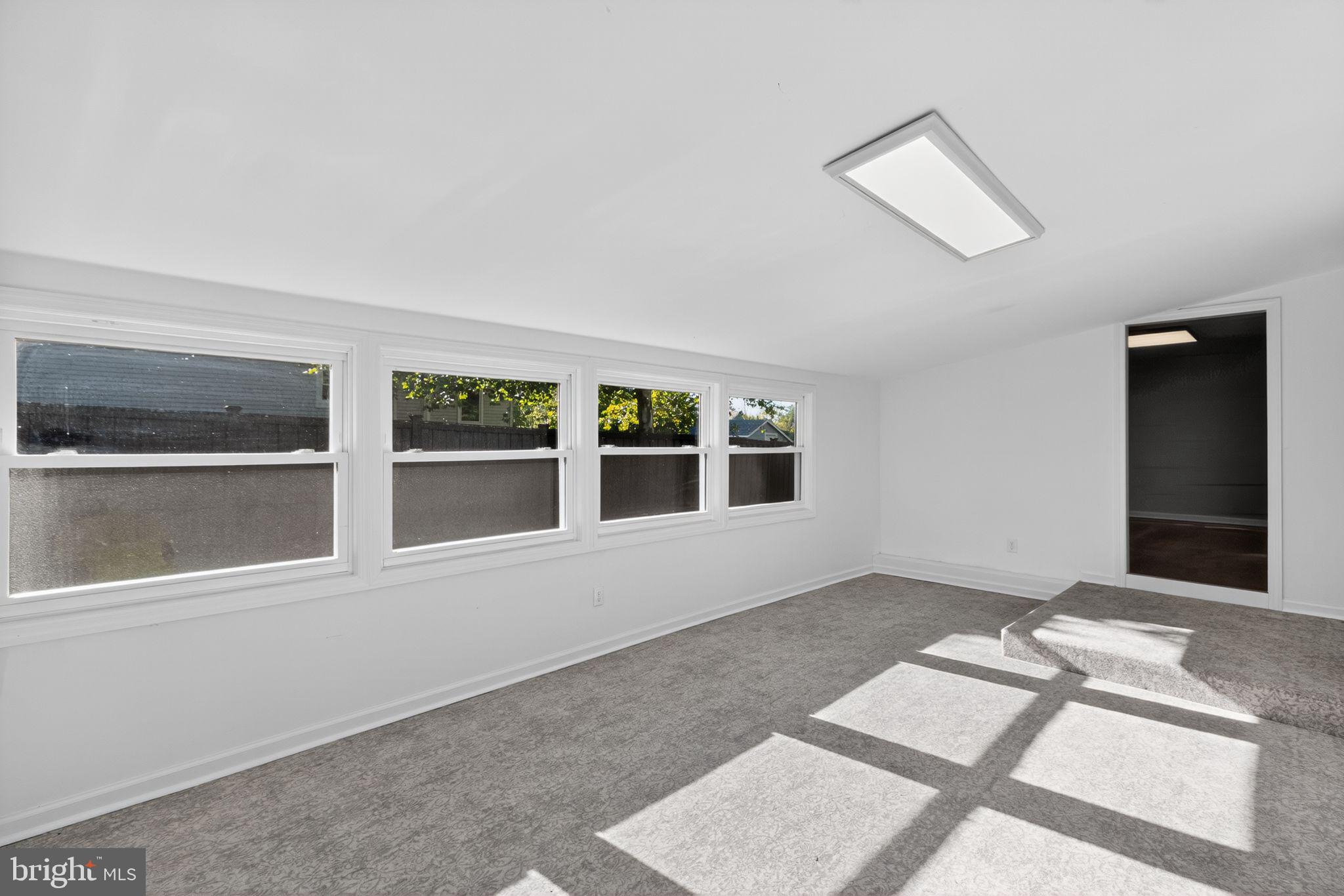 58 Belvidere Avenue Lambertville, NJ 08530 - Photo 6 of 32