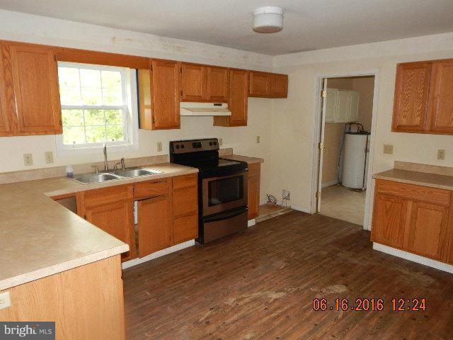 507 Love Point Road Stevensville, MD 21666 - Photo 7 of 13 Kitchen