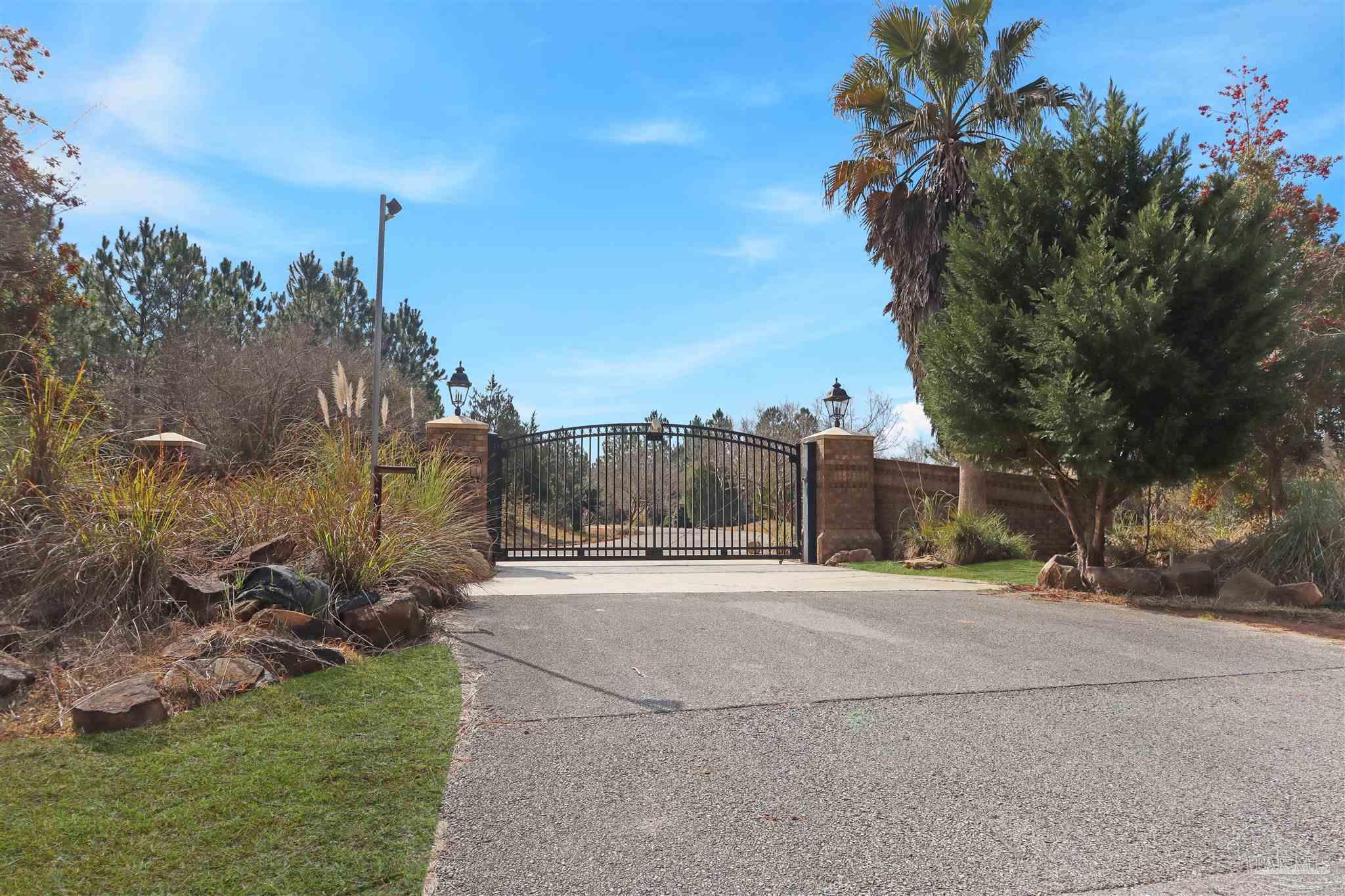 6415 Mary Kitchens Road Milton, FL 32583 - Photo 10 of 11