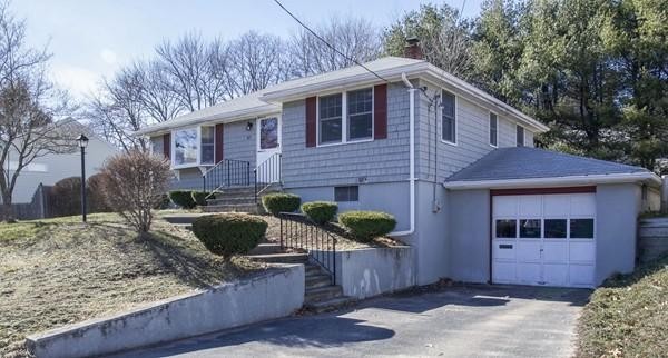 107 Bonham Road Dedham, MA 02026 - Photo 2 of 16 Gallery Image 2