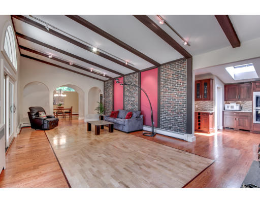 41 Summit Road Lexington, MA 02421 - Photo 9 of 30 Gallery Image 9