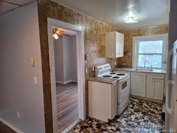 $1,400 | 58 Main Street, Walden, NY 12586