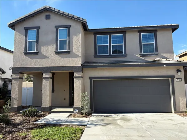 $555,000 | 2544 Gunner Ridge Way, Rialto, CA 92377