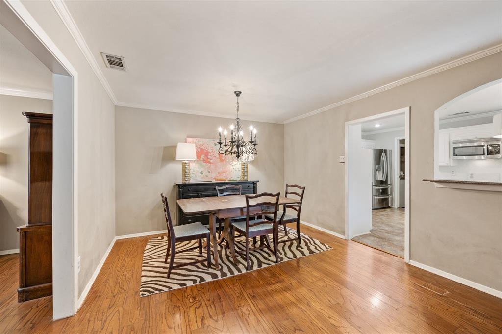 9741 Broken Bow Road Dallas, TX 75238 - Photo 11 of 27