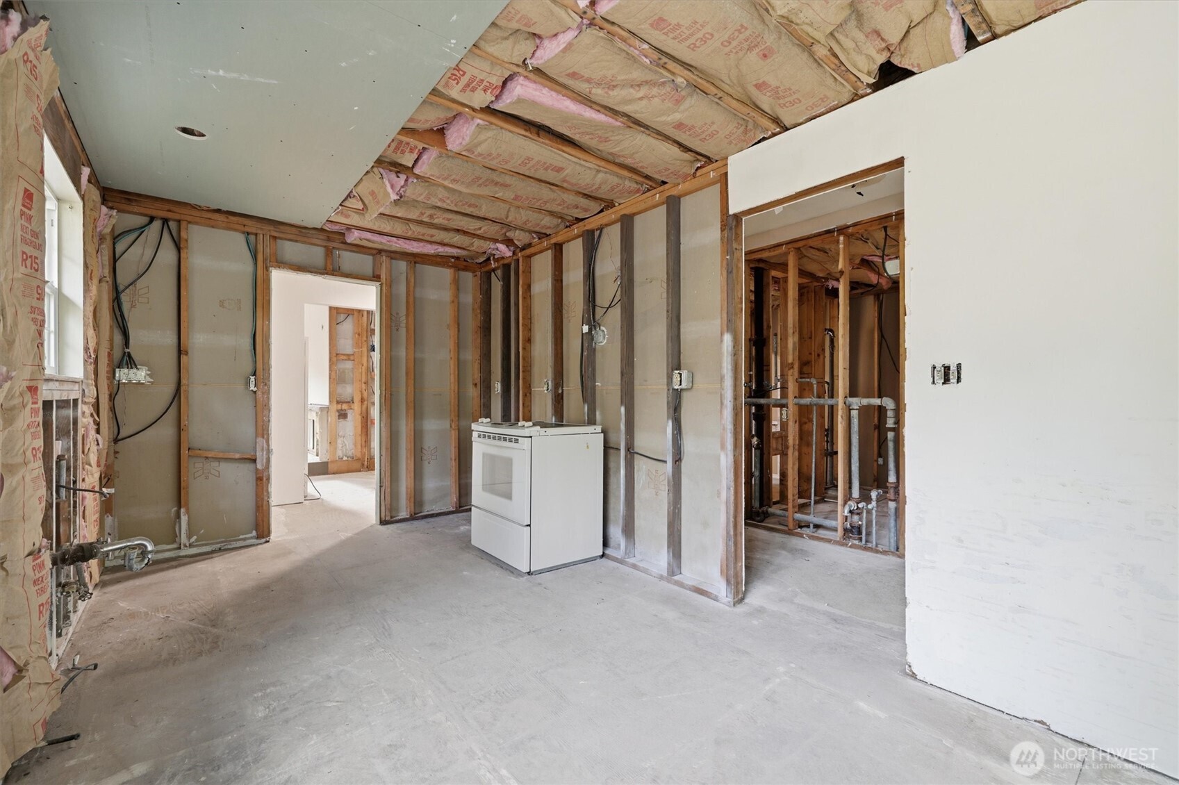6775 Murray Avenue Southwest Seattle, WA 98136 - Photo 19 of 28 Gallery Image 19
