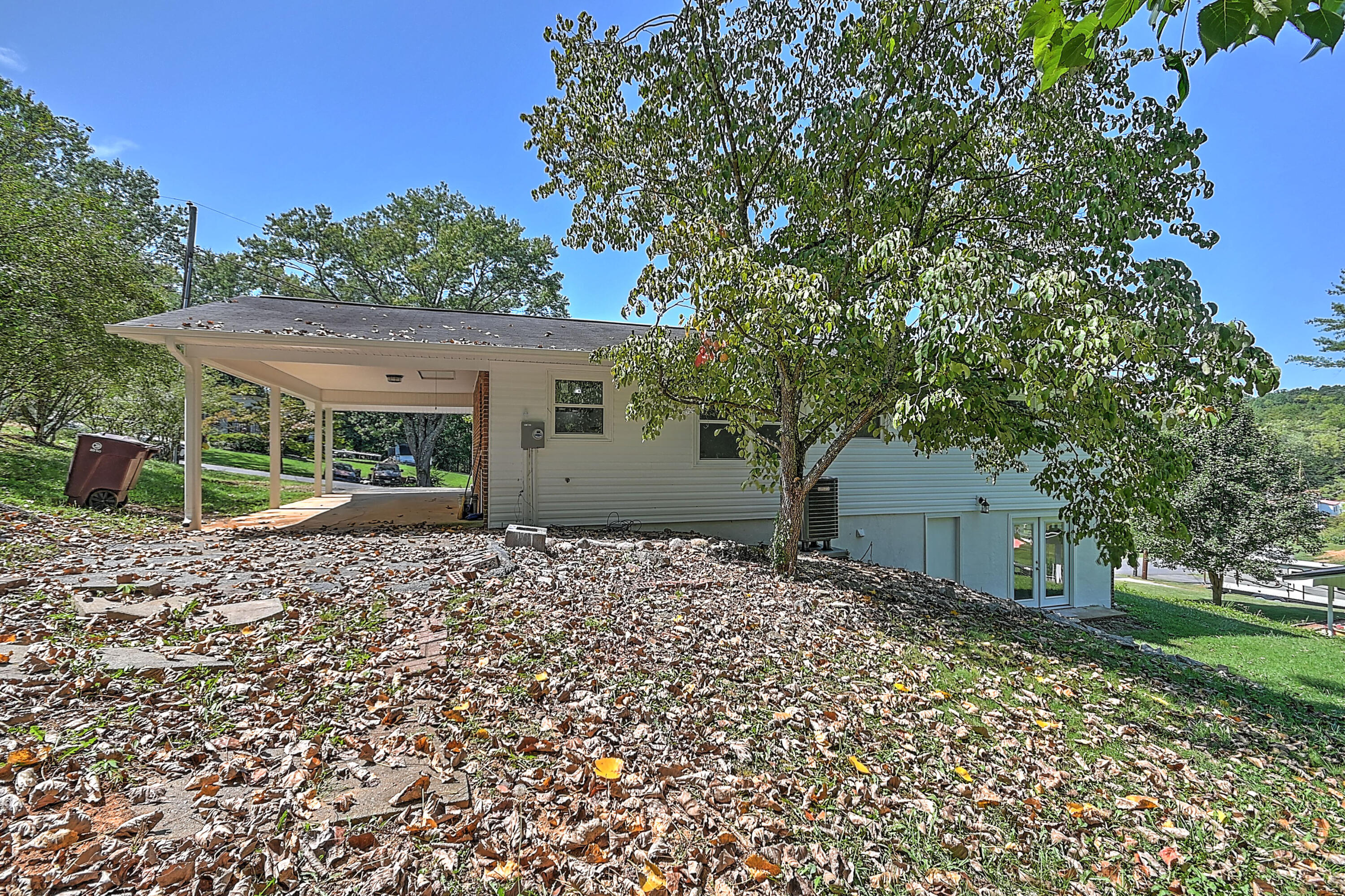 121 Pinecrest Road Church Hill, TN 37642 - Photo 36 of 39 Pincrest-36