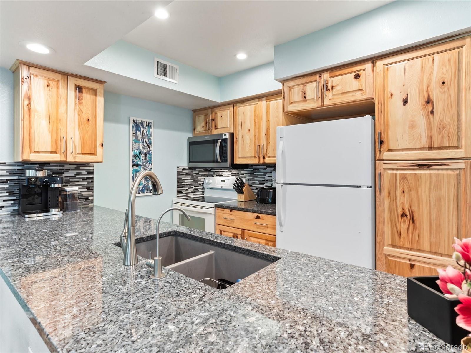 4301 South Pierce Street, Unit 2D Denver, CO 80123 - Photo 3 of 39