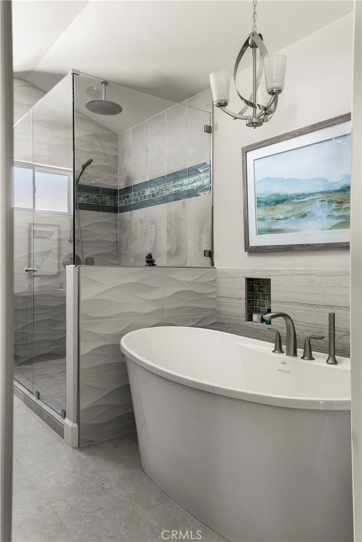 360 Villanova Road Costa Mesa, CA 92626 - Photo 12 of 32 Gallery Image 12