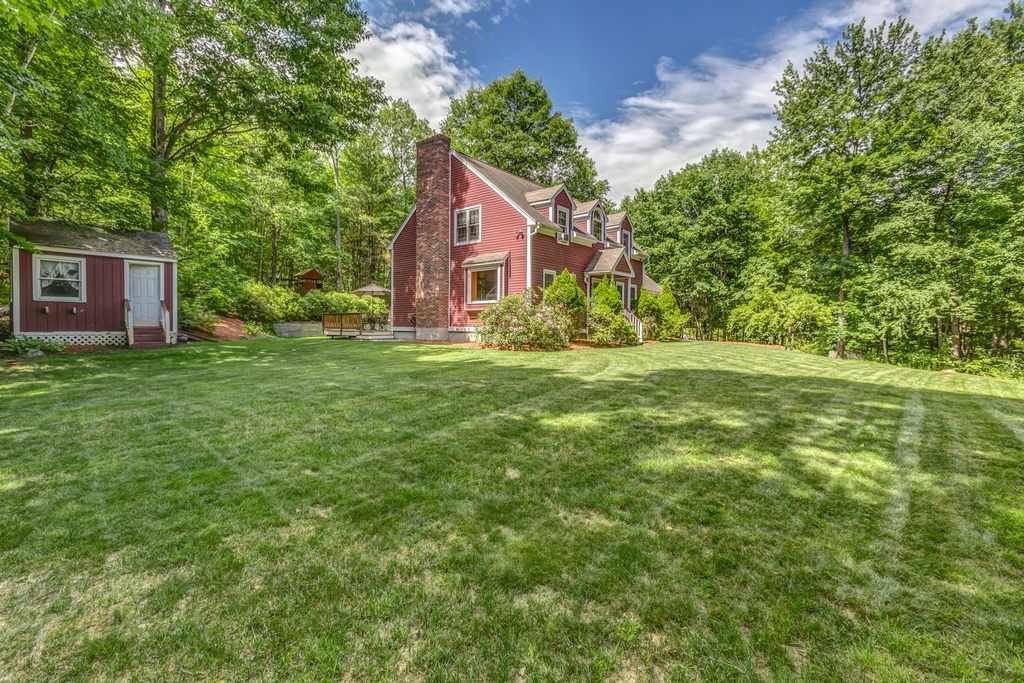 12 Potanipo Hill Road Brookline, NH 03033 - Photo 4 of 37 Gallery Image 4