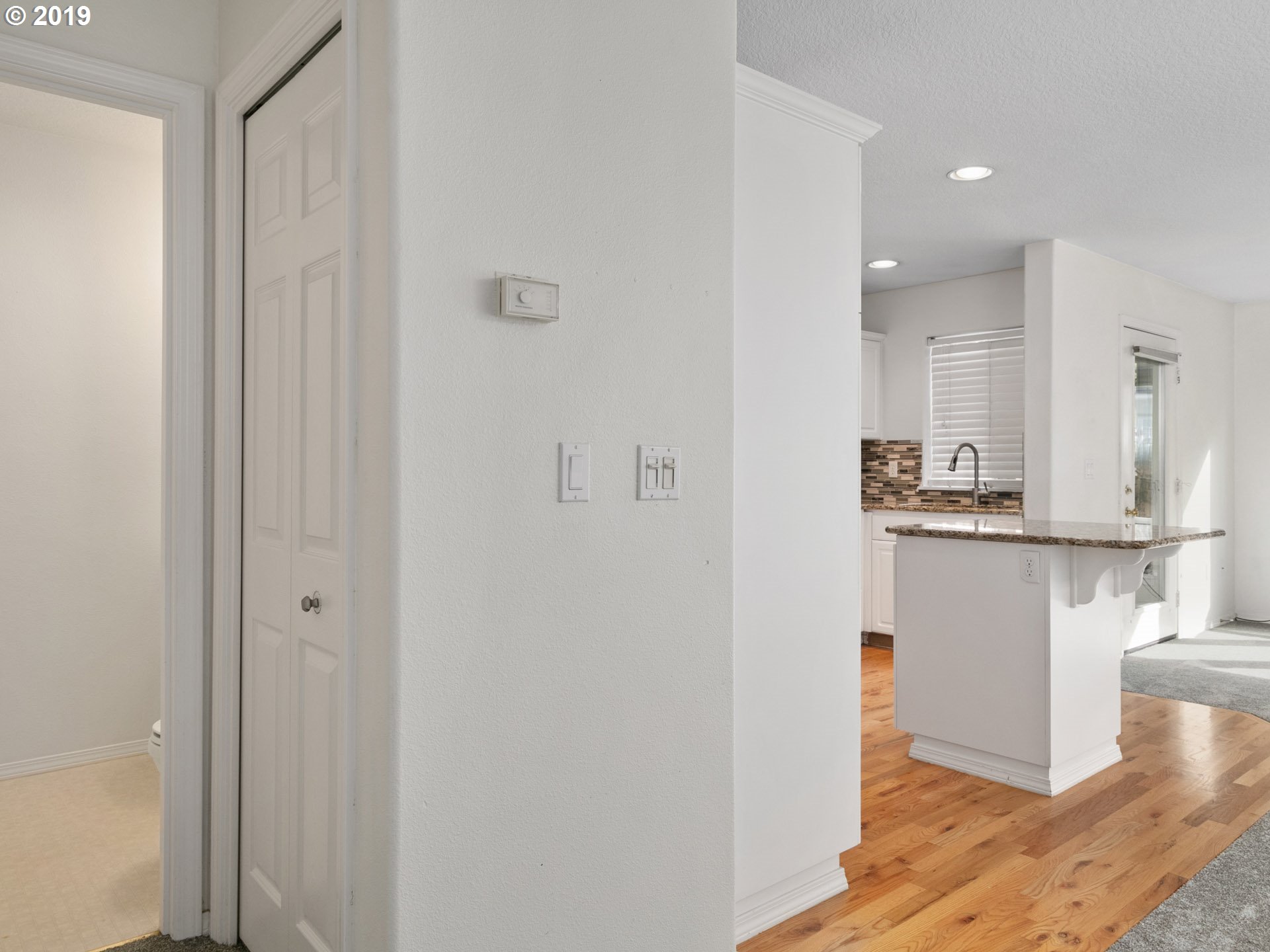 22030 Southwest Grahams Ferry Road, Unit B Tualatin, OR 97062 - Photo 9 of 27 Gallery Image 9