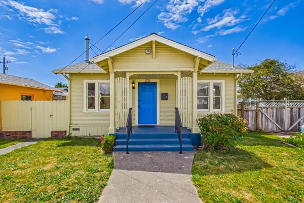 $430,000 | 2726 J Street, Eureka, CA 95501