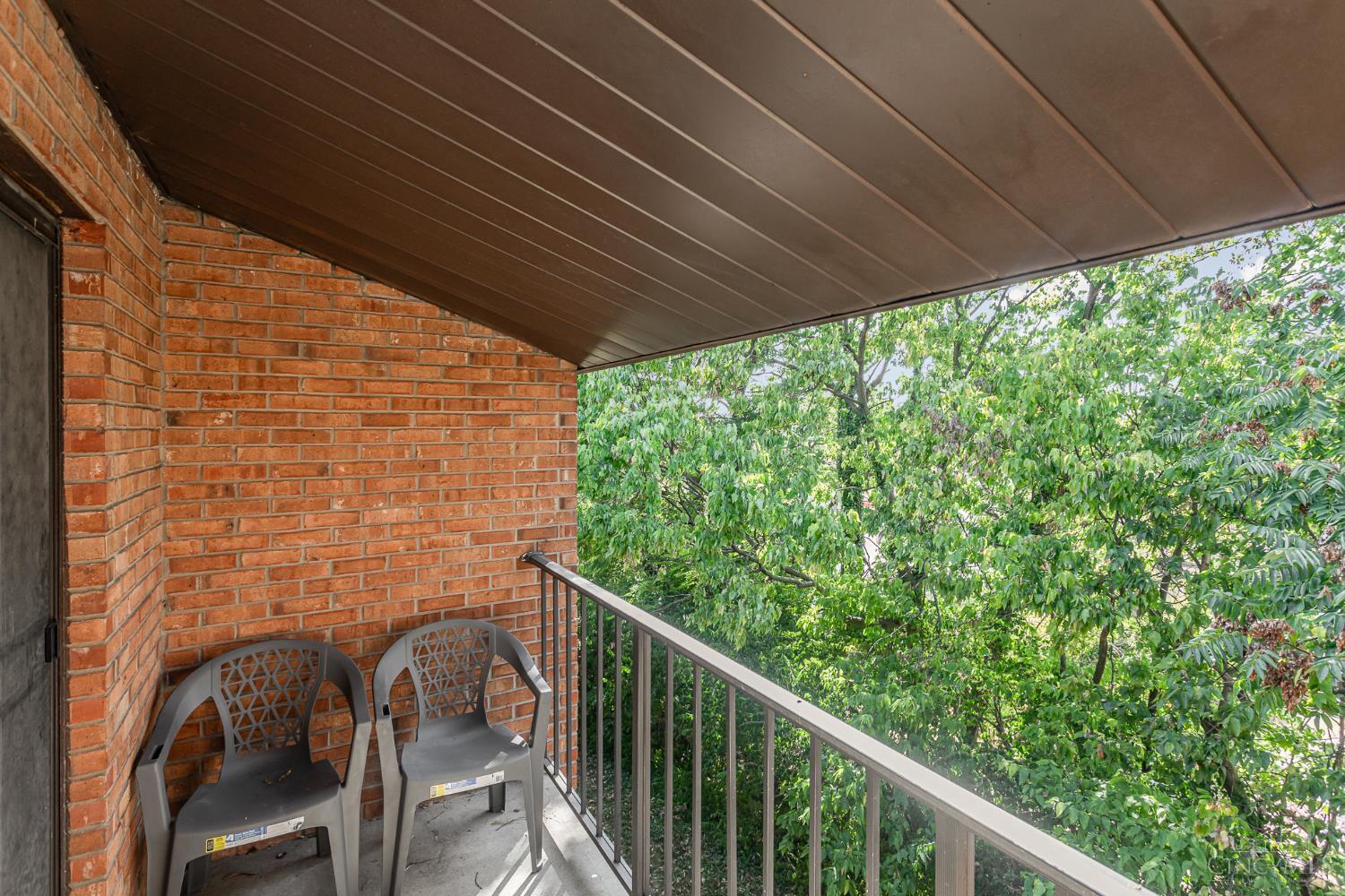 518 Riddle Road, Unit 12 Cincinnati, OH 45220 - Photo 14 of 15