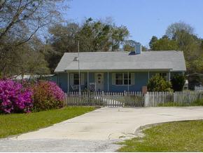 220 Hoover Road Palatka, FL 32177 - Photo 1 of 3 Gallery Image 1