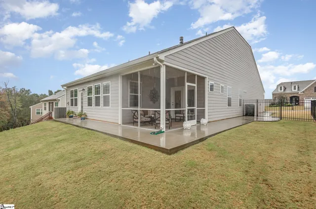 $494,900 | 264 Double Crest Drive, Taylors, SC 29687