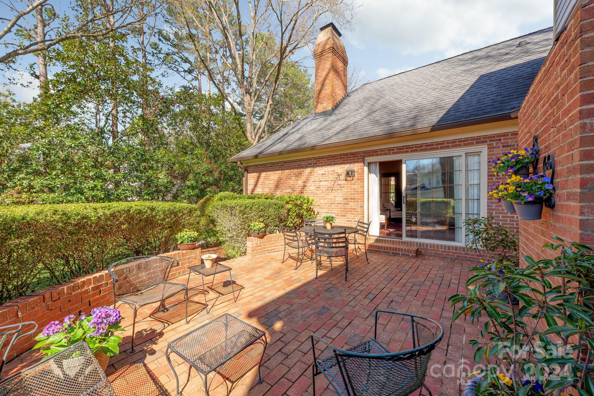 4328 Belknap Road Charlotte, NC 28211 - Photo 31 of 36 Gallery Image 31