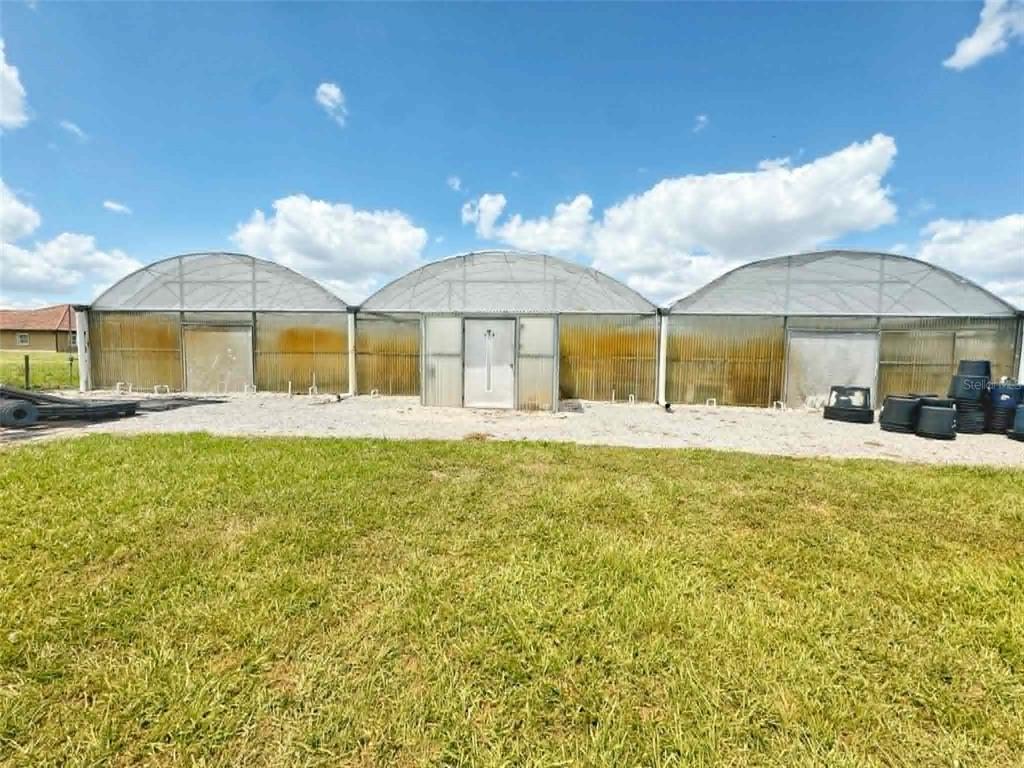 612 Morgan Road Winter Haven, FL 33880 - Photo 3 of 38 a house view with a garden space