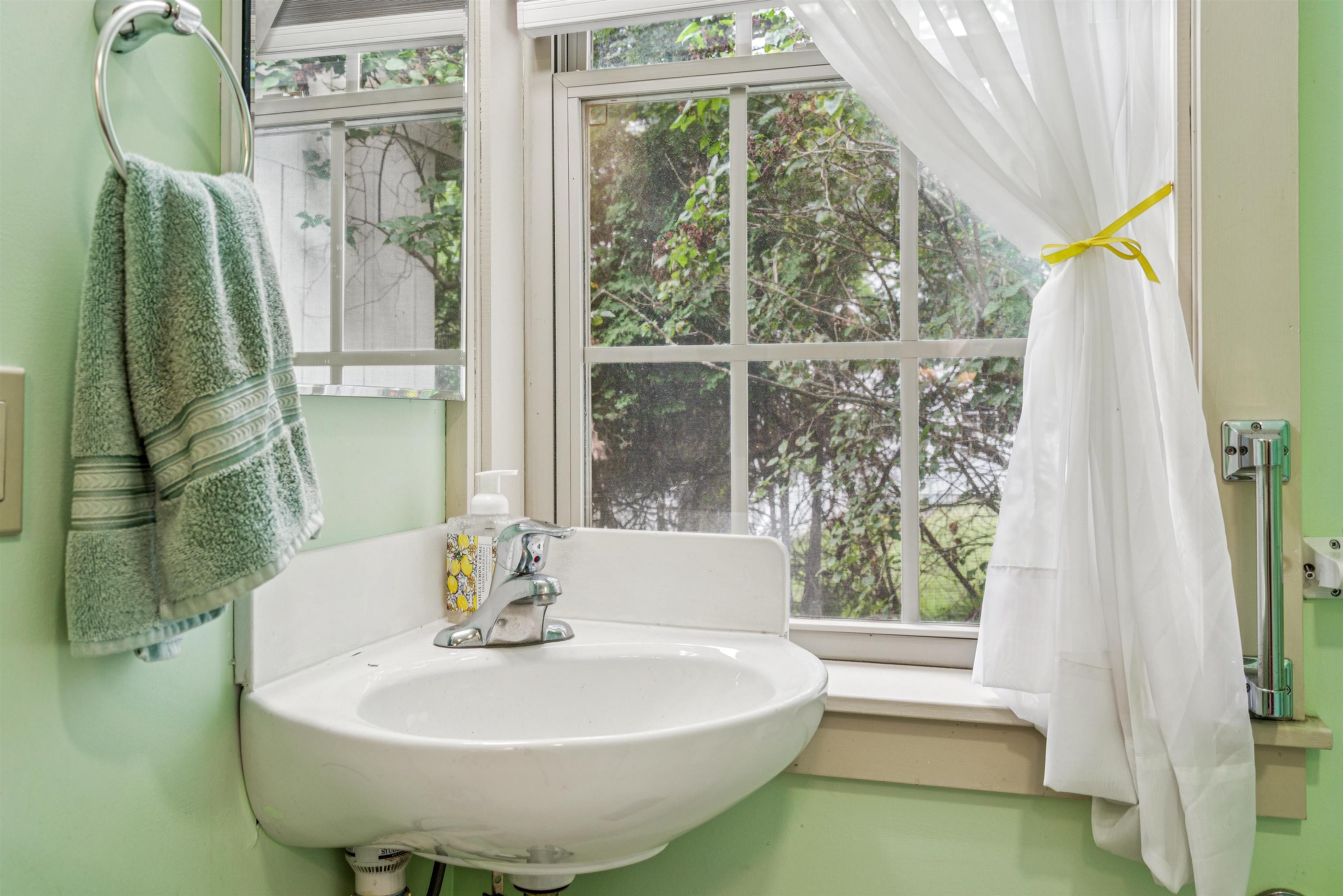 3782 Us Route 113 Thetford Center, VT 05075 - Photo 17 of 36