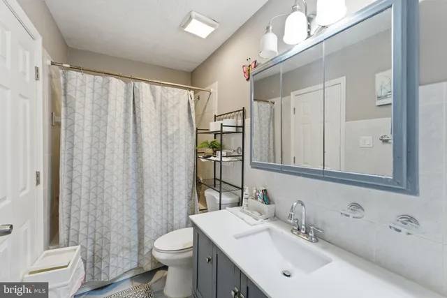 $475,000 | 1007 Nelson Court Northeast, Leesburg, VA 20176