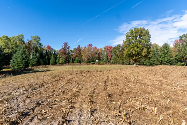 $429,000 | 72000 East 46 Road, Cadillac, MI 49601