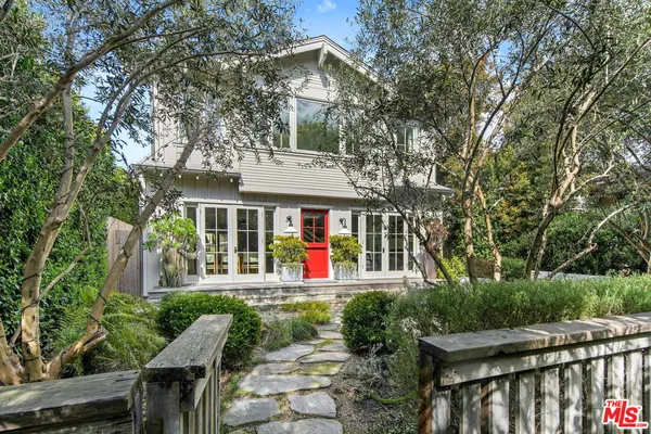 $17,500 | 821 Nowita Place, Venice, CA 90291