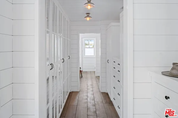 $17,500 | 821 Nowita Place, Venice, CA 90291