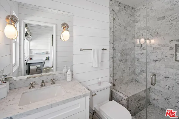 $17,500 | 821 Nowita Place, Venice, CA 90291