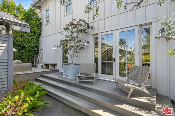 $17,500 | 821 Nowita Place, Venice, CA 90291