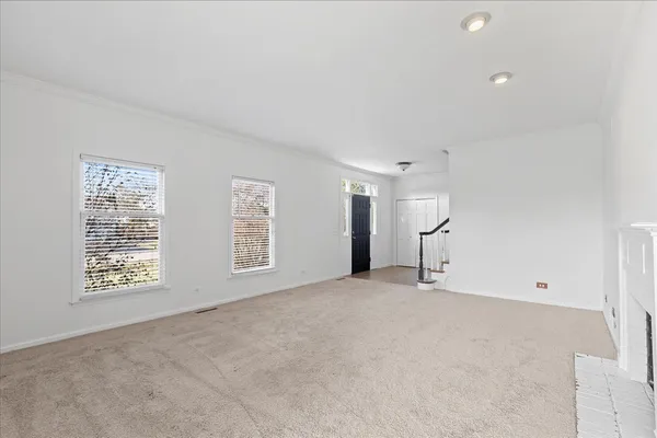 $825,000 | 2321 West Steeple Chase Circle, Libertyville, IL 60048