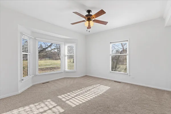 $825,000 | 2321 West Steeple Chase Circle, Libertyville, IL 60048