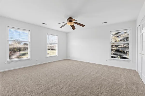 $825,000 | 2321 West Steeple Chase Circle, Libertyville, IL 60048