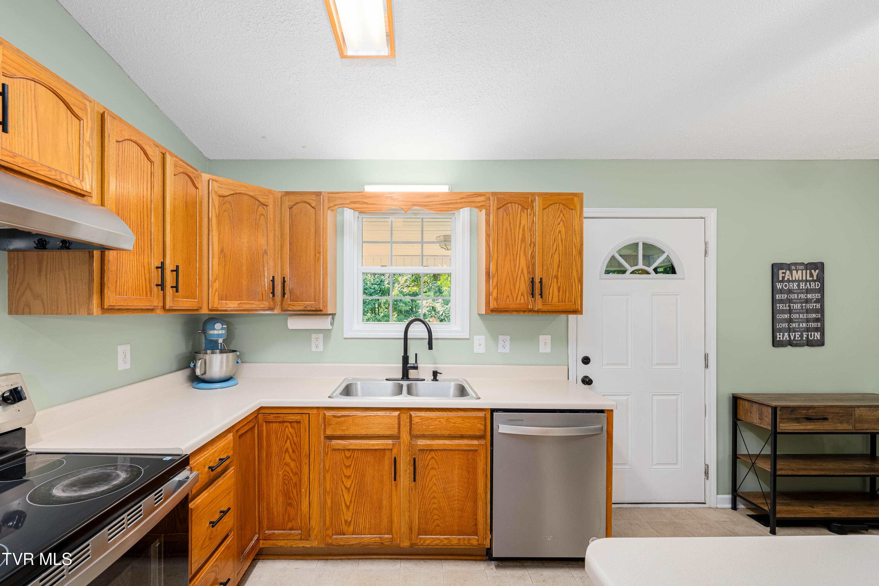 149 Cochran Road Jonesborough, TN 37659 - Photo 12 of 57 149 Cochran Rd (39 of 58)