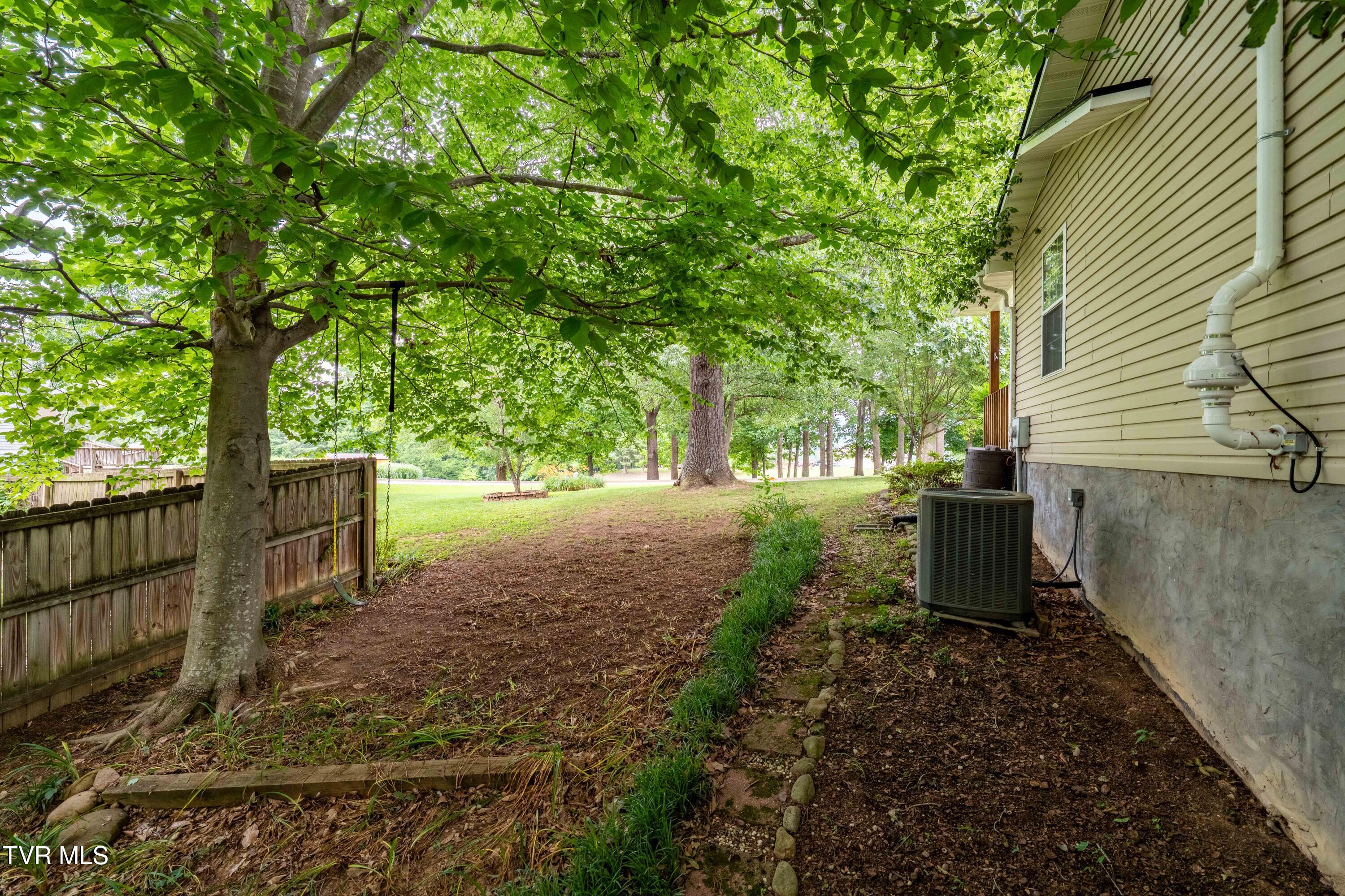 149 Cochran Road Jonesborough, TN 37659 - Photo 44 of 57 149 Cochran Rd (17 of 58)