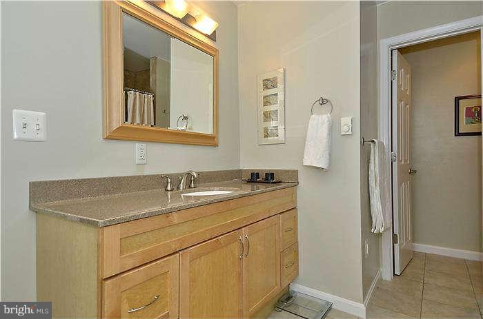 14308 Sturtevant Road Silver Spring, MD 20905 - Photo 19 of 30 Bath (Master)