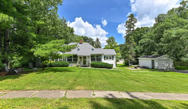 $534,900 | W198 Tombeau Boulevard, Bloomfield, WI 53128