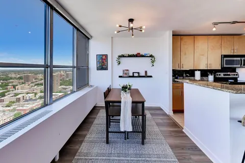 $245,000 | 655 West Irving Park Road, Unit 3117, Chicago, IL 60613