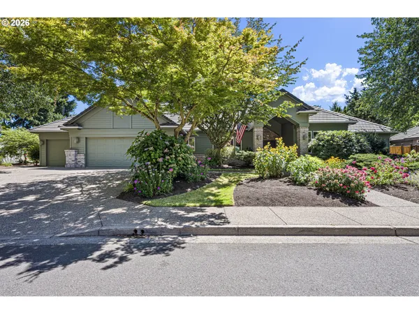 $1,175,000 | 2364 Park Grove Lane, Eugene, OR 97408