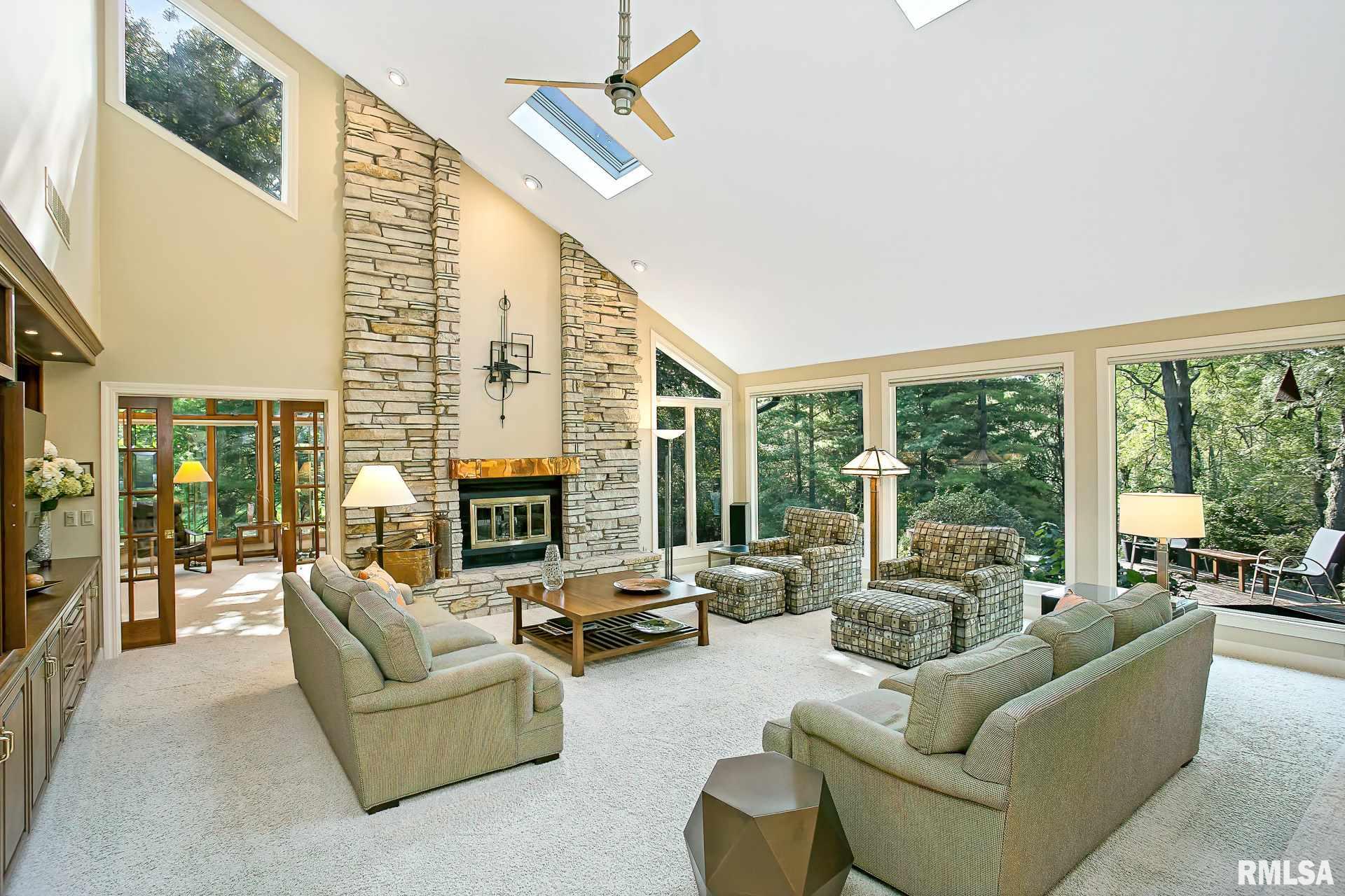 4755 Trails End Road Bettendorf, IA 52722 - Photo 7 of 10 Gallery Image 7