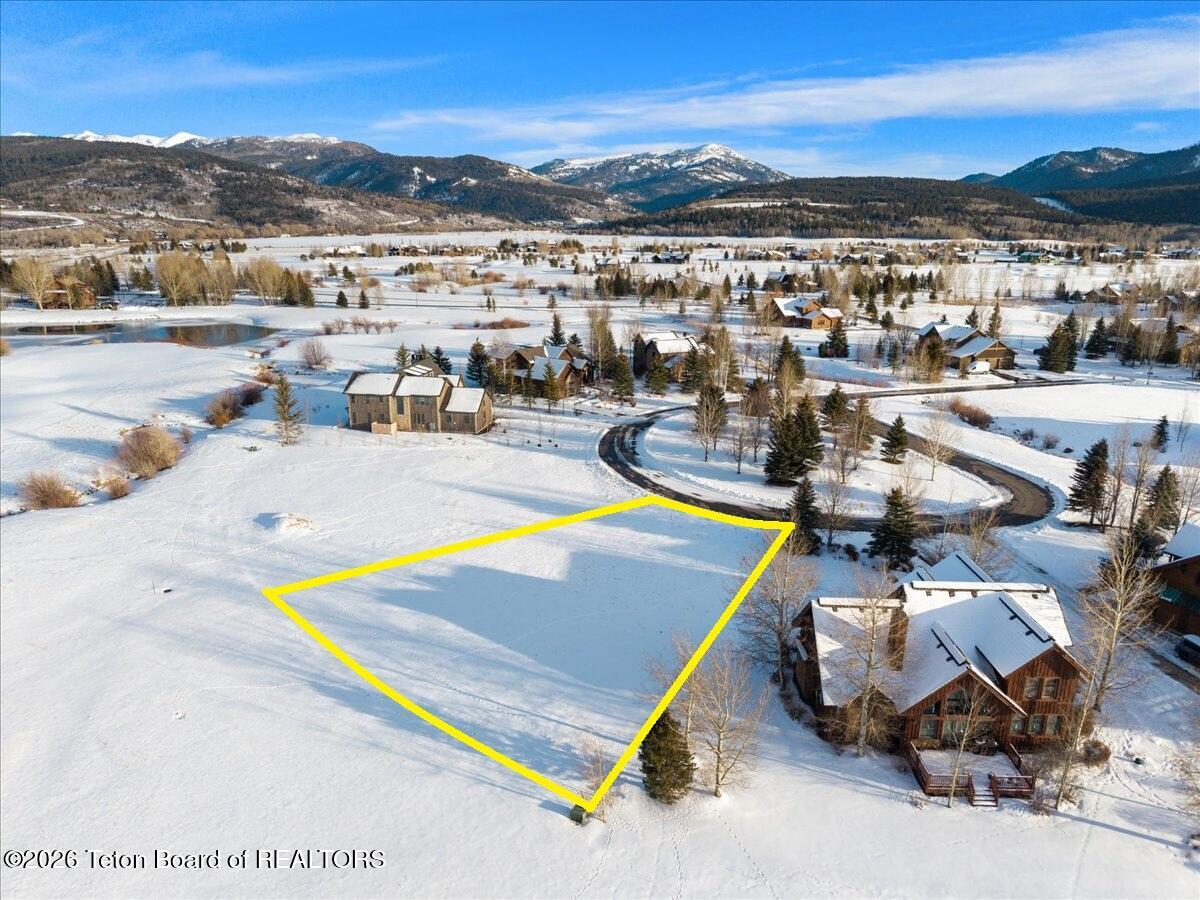 10 Bagley Circle Victor, ID 83455 - Photo 4 of 17 2_Aerial_Looking_E_Outline_appx