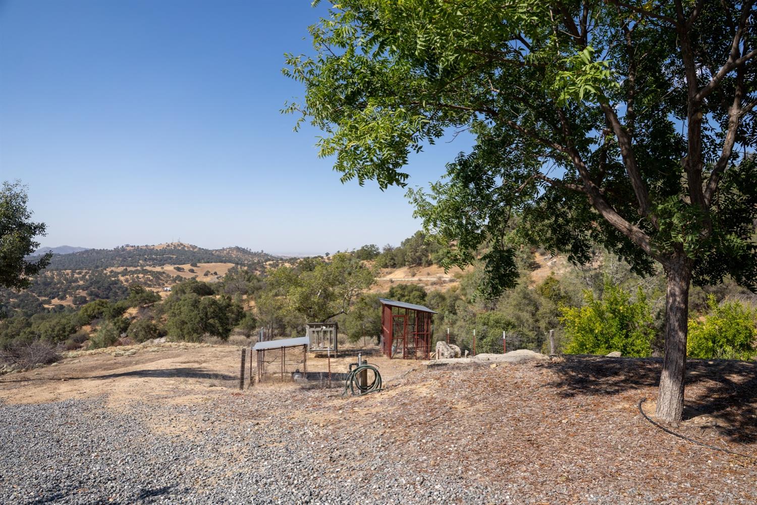 28067 Circle J Ranch Road O'Neals, CA 93645 - Photo 11 of 45 Gallery Image 11