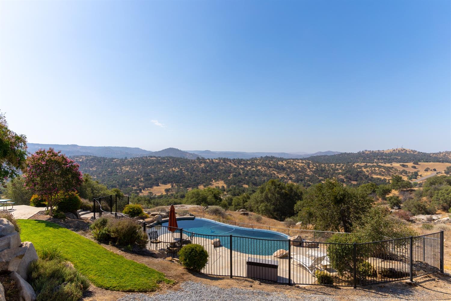 28067 Circle J Ranch Road O'Neals, CA 93645 - Photo 19 of 45 Gallery Image 19