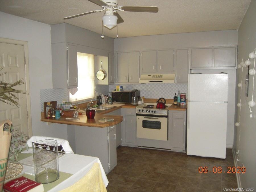 158 West Parker Road Morganton, NC 28655 - Photo 9 of 11 Gallery Image 9