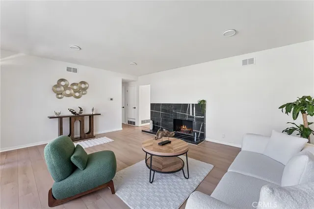 $1,149,000 | 920 East Carroll Avenue, Glendora, CA 91741