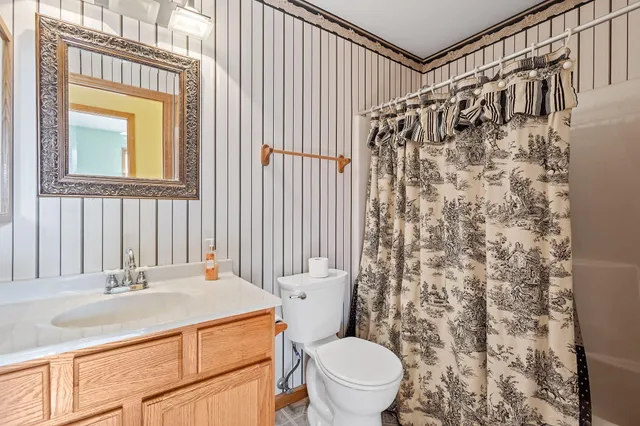 $259,000 | 5684 Dove Dale Avenue, Portage, IN 46368