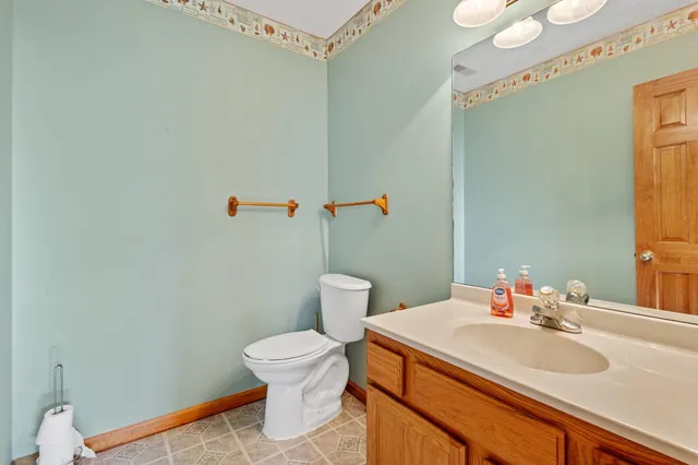 $259,000 | 5684 Dove Dale Avenue, Portage, IN 46368