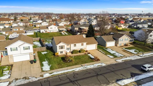 $259,000 | 5684 Dove Dale Avenue, Portage, IN 46368