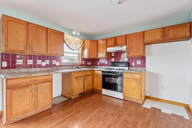 $259,000 | 5684 Dove Dale Avenue, Portage, IN 46368