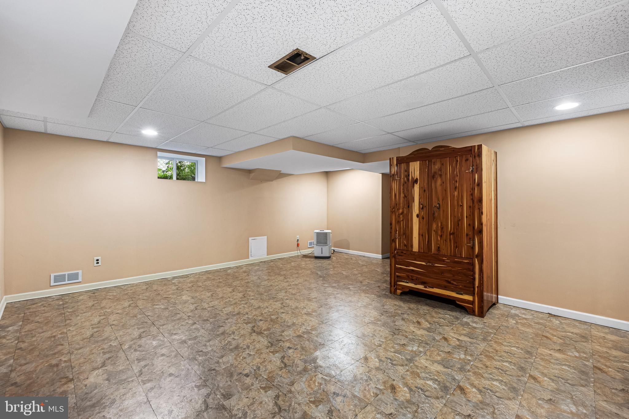 Banbury Road Baltimore, MD 21239 - Photo 17 of 26