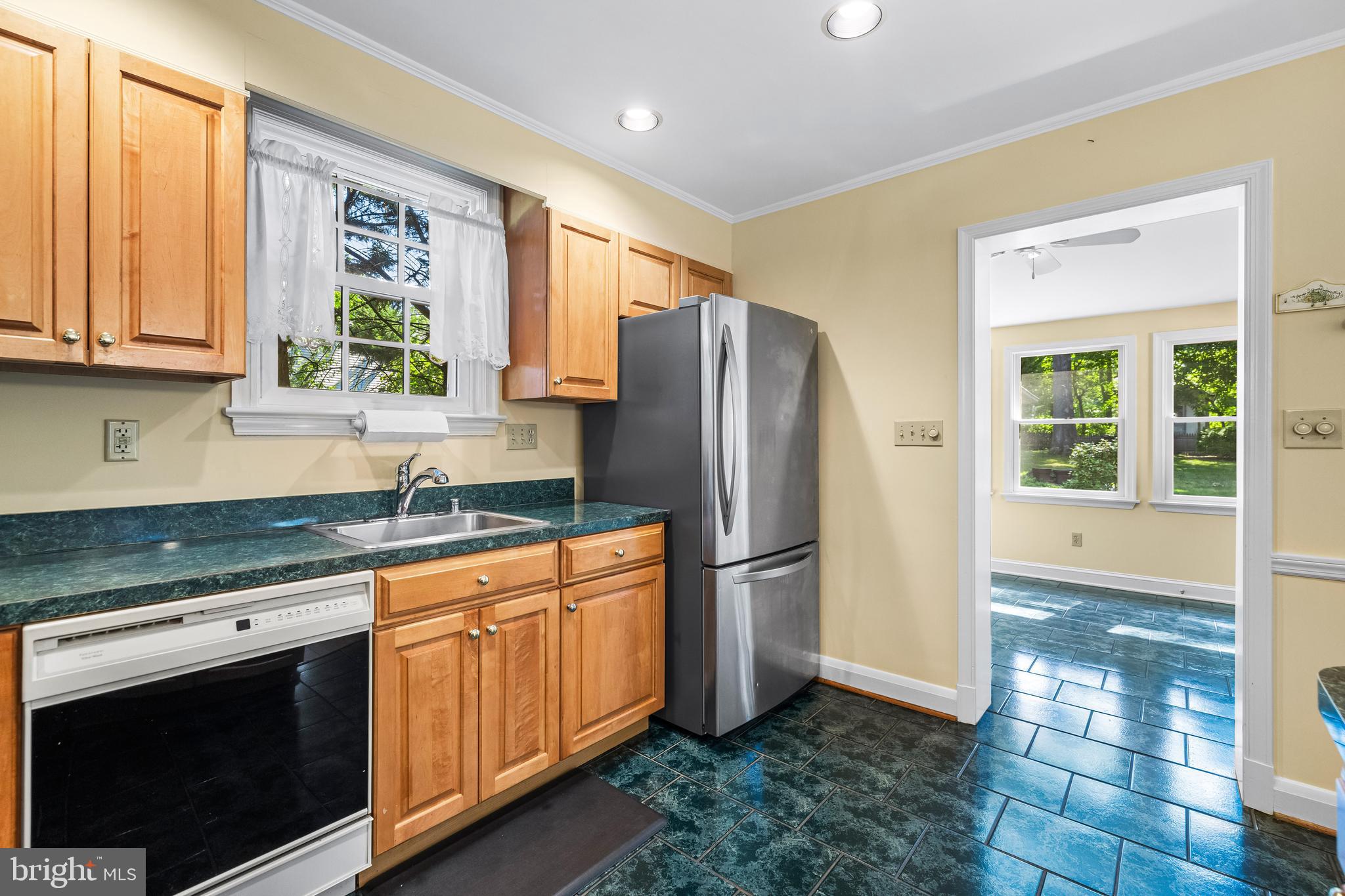 Banbury Road Baltimore, MD 21239 - Photo 10 of 26