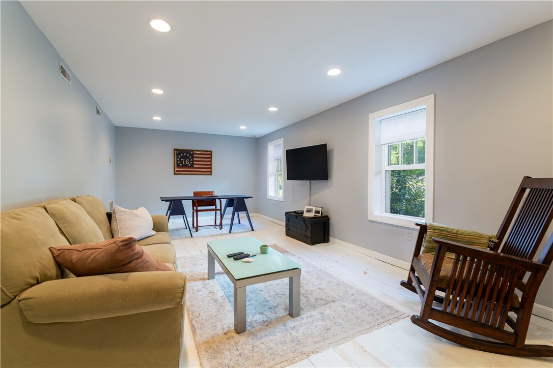 46 Springbrook Road Westerly, RI 02891 - Photo 32 of 38